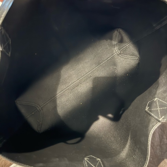 Gucci Bloom reversible tote or lap top bag - Picture 12 of 15